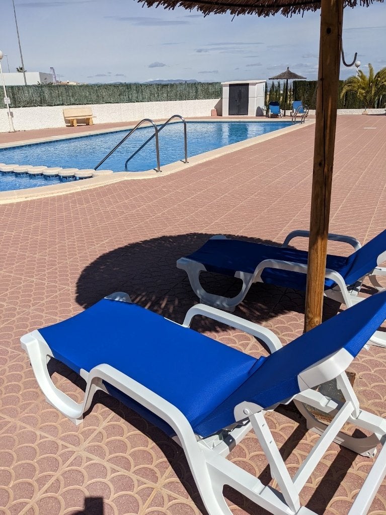 verhuur appartement 72 m2 met patio/tuin 72m2, Wasmachine, 2 slaapkamers, Costa Blanca, Appartement