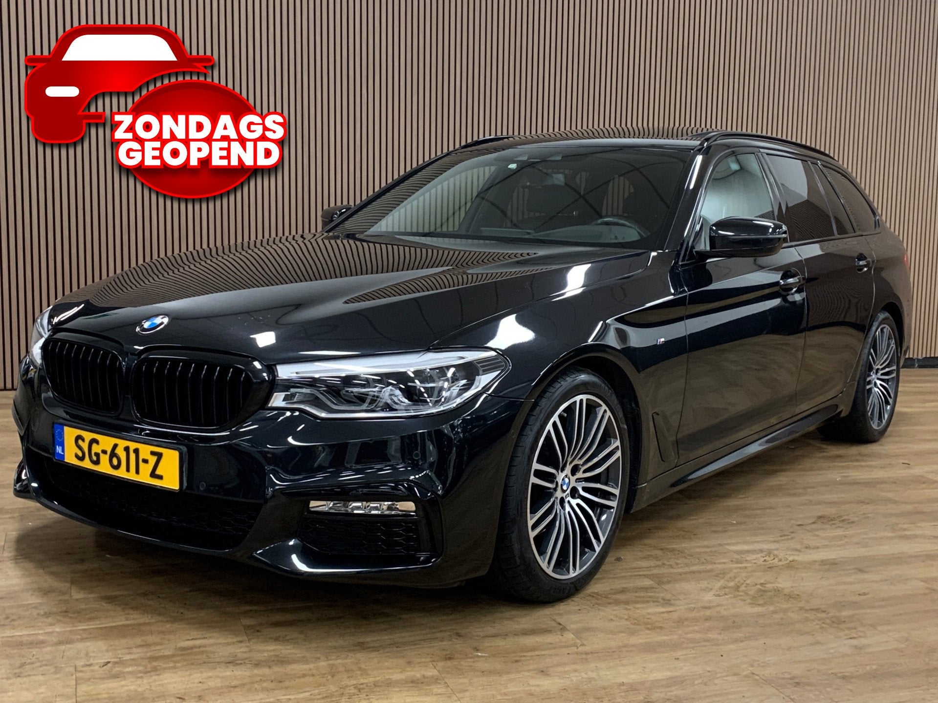 BMW 5-serie Touring 520i High Executive|HeadUp Display|Open/, Auto's, Automaat, 1998 cc, Achterwielaandrijving, Gebruikt