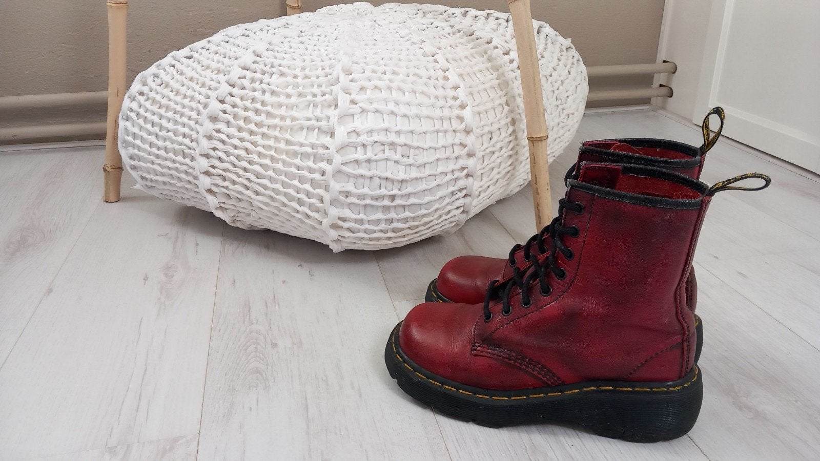 Donker rode Dr. Martens 38, Lage of Enkellaarzen, Ophalen of Verzenden, Rood, Dr. Martens