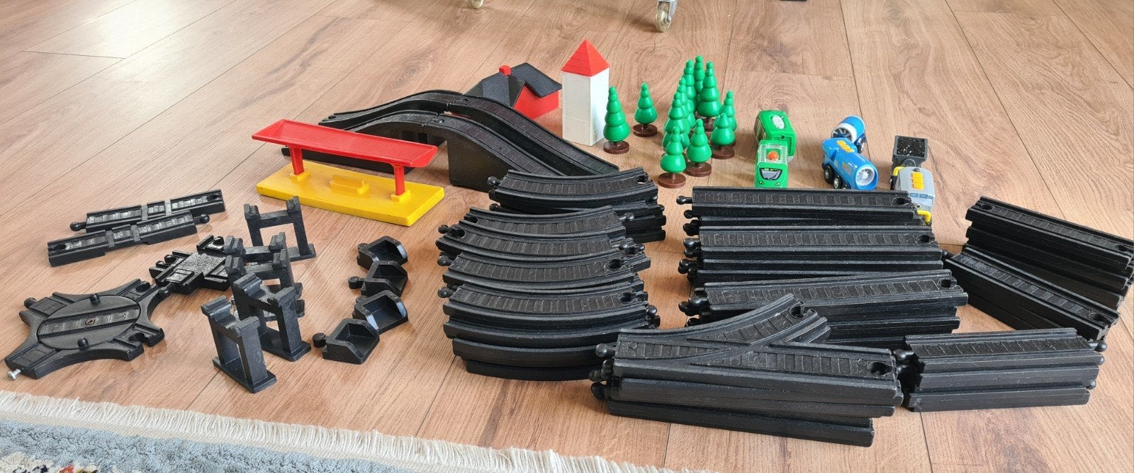 Treinbaan, zwart, kunststof (Brio)108 stuks, Ophalen, Gebruikt, Overige merken