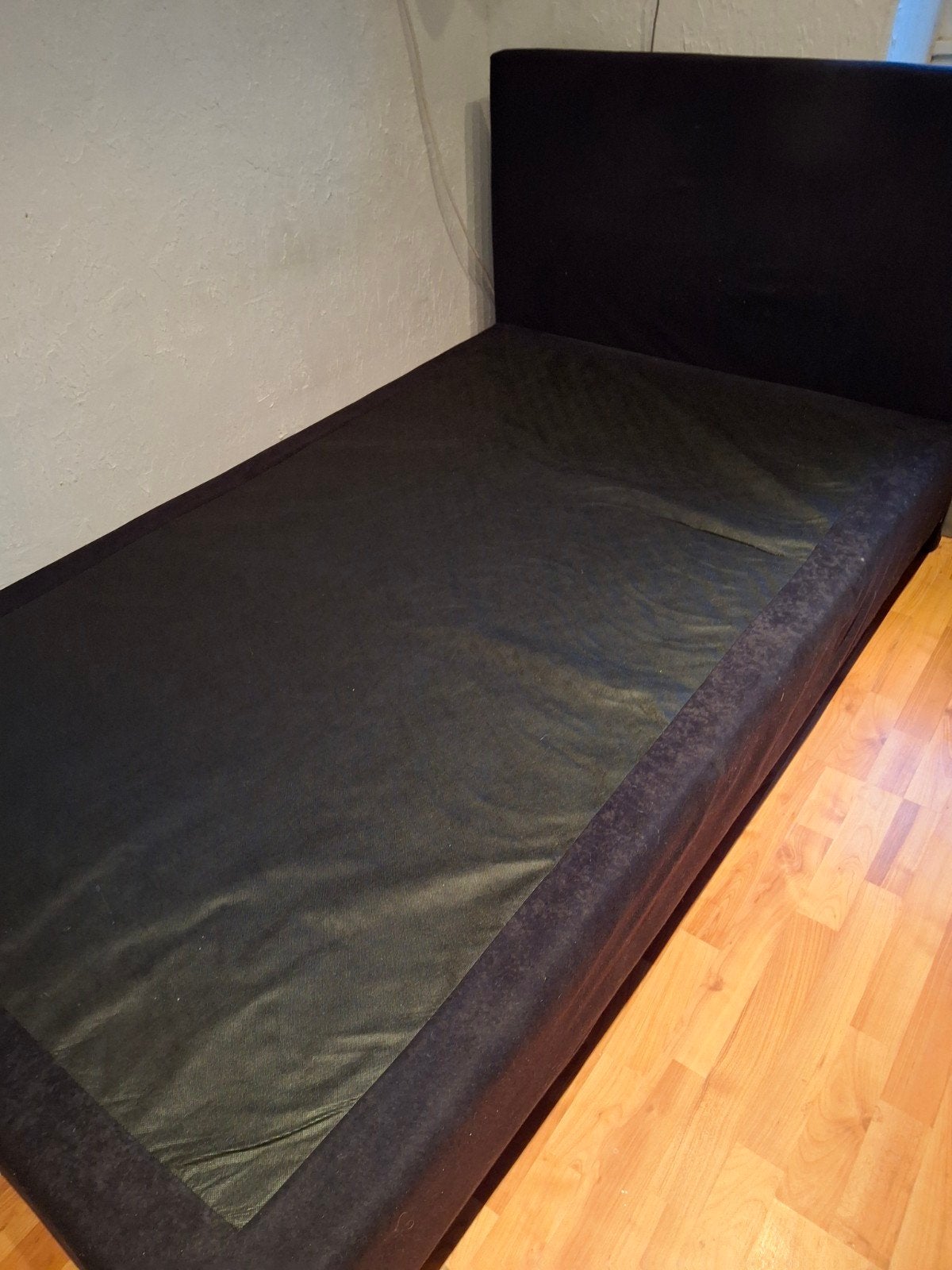 gratis bed, Ophalen, Gebruikt, Bruin, Twijfelaar
