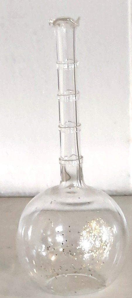 Leuke smalle vaas  Hoog 18 cm In prima staat, Huis en Inrichting, Ophalen of Verzenden, Zo goed als nieuw, Transparant, 18 cm