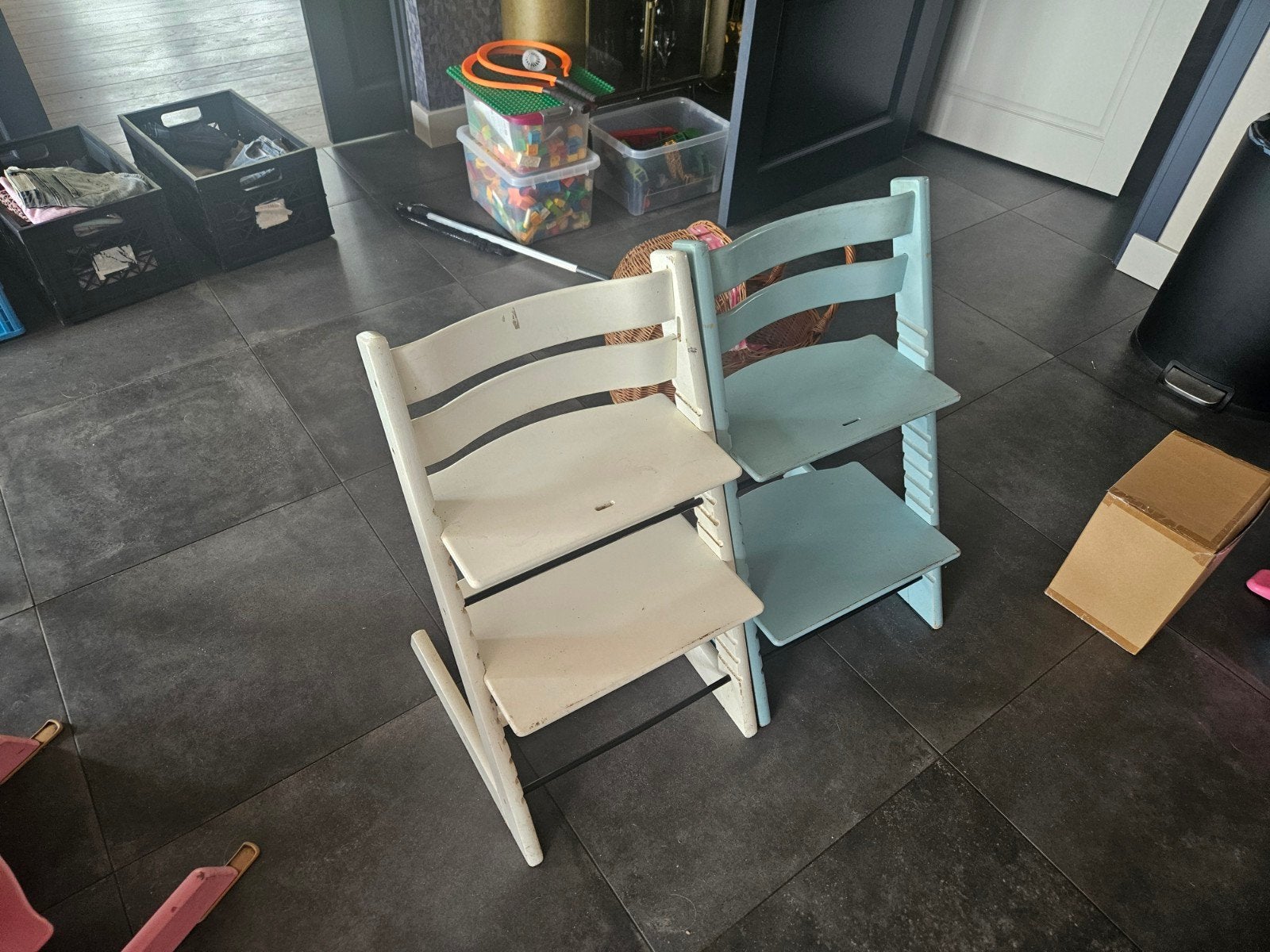 2 Stokke Tripp Trapp kinderstoelen, Ophalen of Verzenden, Gebruikt, Meegroeistoel, Aanschuifbaar