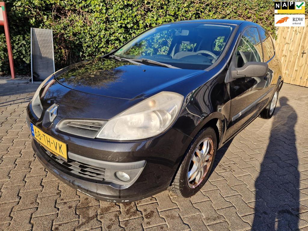 Renault Clio 1.2-16V Expression, Auto's, Renault, Bedrijf, Te koop, Clio, ABS, Airbags, Airconditioning, Boordcomputer, Centrale vergrendeling