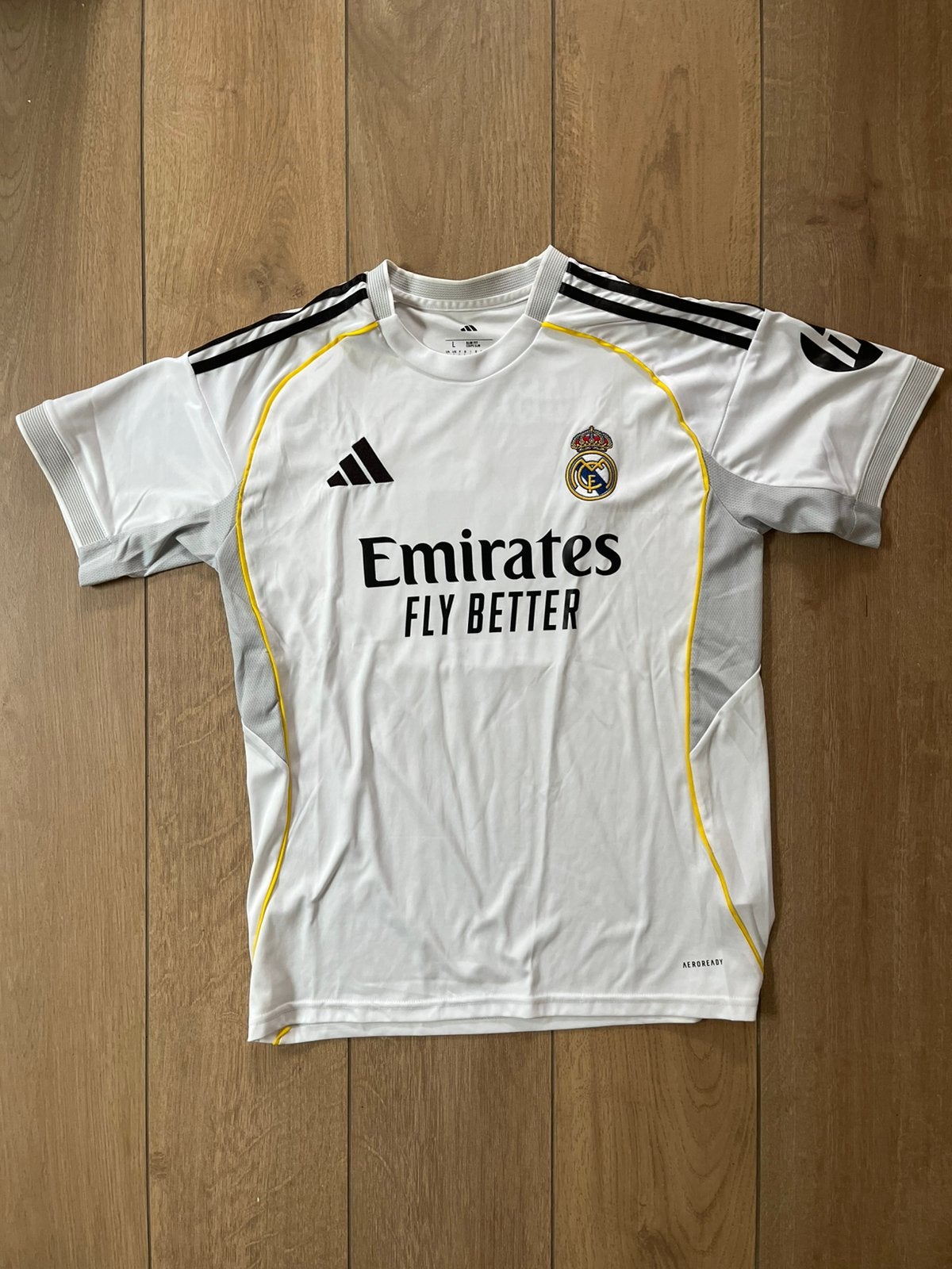 Real madrid mbappe shirt - maat L - wit, Maat 52/54 (L), Wit, Ophalen of Verzenden, Zo goed als nieuw