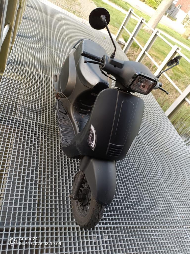 Senza Riva snorscooter, Fietsen en Brommers, Scooters | Overige merken, Ophalen, Gebruikt, Senzo, Benzine