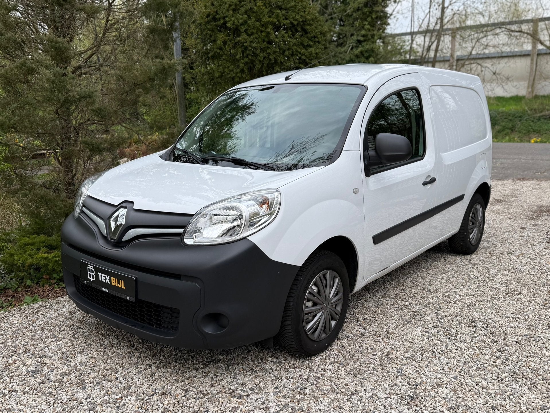 Renault Kangoo 1.5 Blue dCi Airco NW Distributie NW APK, Voorwielaandrijving, Stof, Gebruikt, 4 cilinders