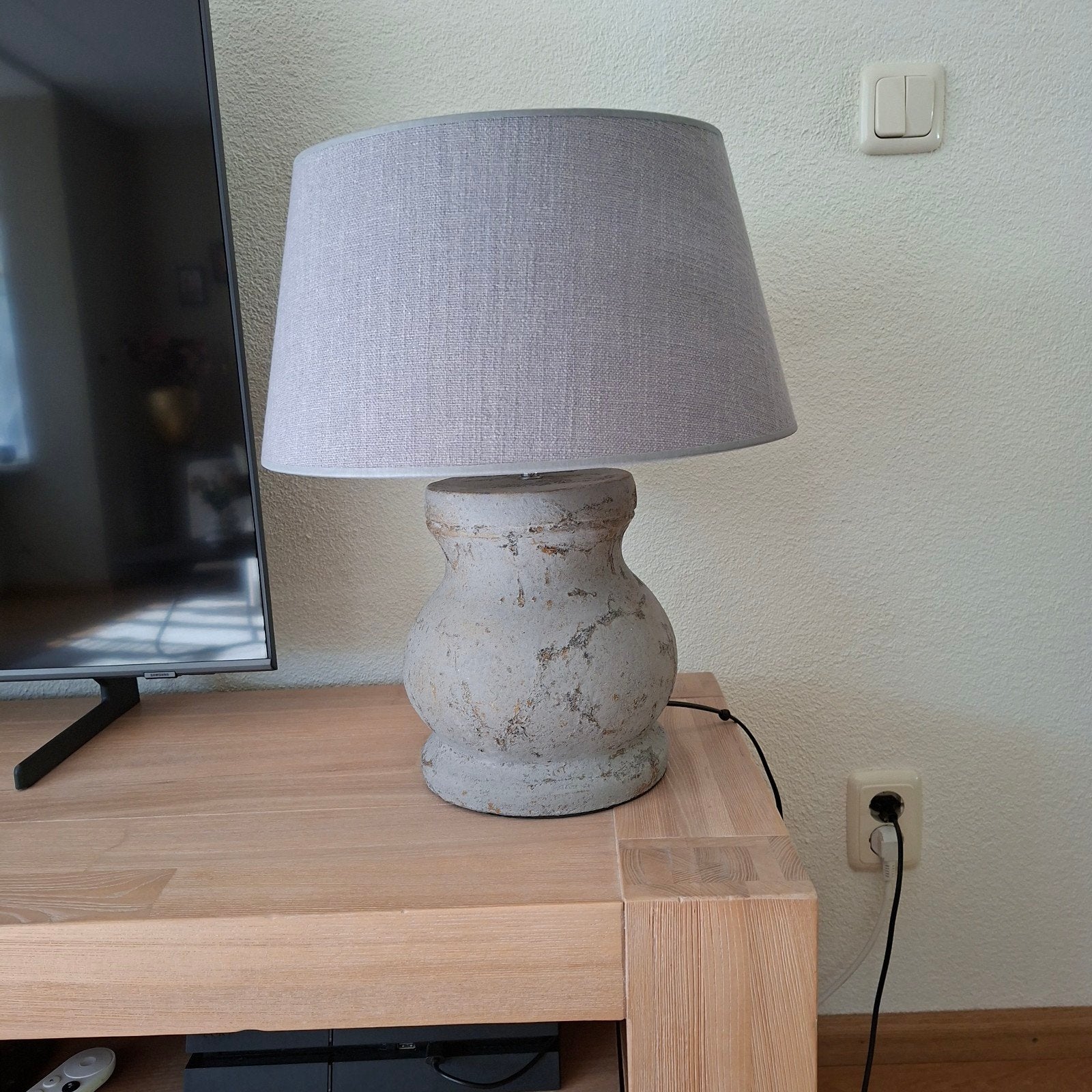 Zeer mooie Tafel/Kast Lamp, 47 cm, Natuurlijk materiaal, Zo goed als nieuw, Met kap