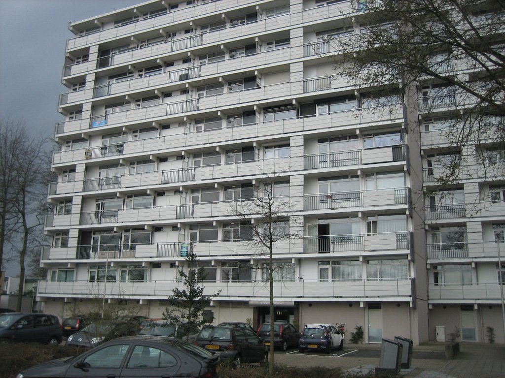 Te huur 3-kamer appartement aan Urkhovenseweg in Eindhoven, Noord-Brabant, Direct bij eigenaar, 80 m², 3 kamers