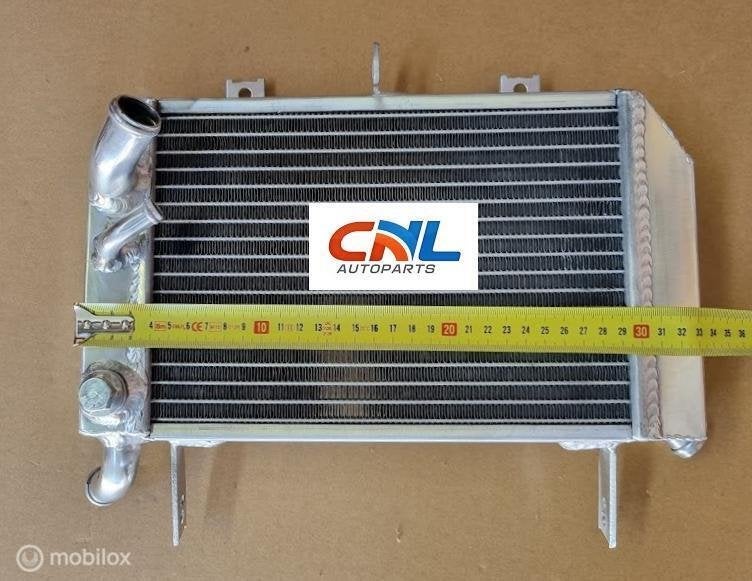 Radiateur SUZUKI 98 99 00 01 02 03 TL1000 TL1000 left, Nieuw, Ophalen of Verzenden