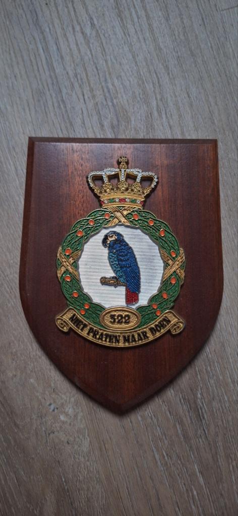 Hooymayers Wandbord 322 Squadron "Niet Praten Maar Doen", Verzamelen, Ophalen of Verzenden