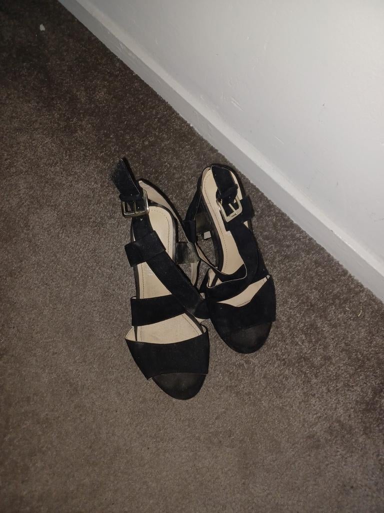 Zwarte pumps, sleehak, dames schoenen, Ophalen of Verzenden, Nieuw, Zwart