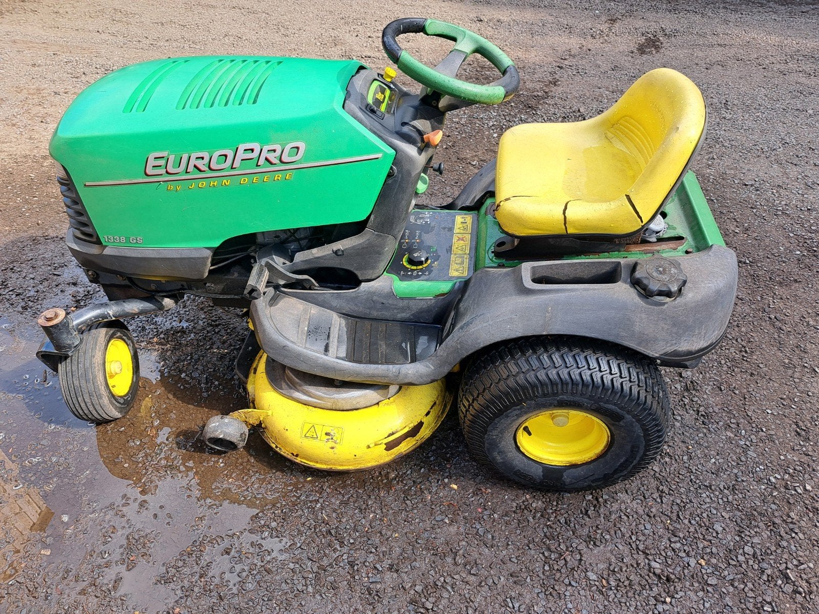 John Deere zitmaaier, Ophalen