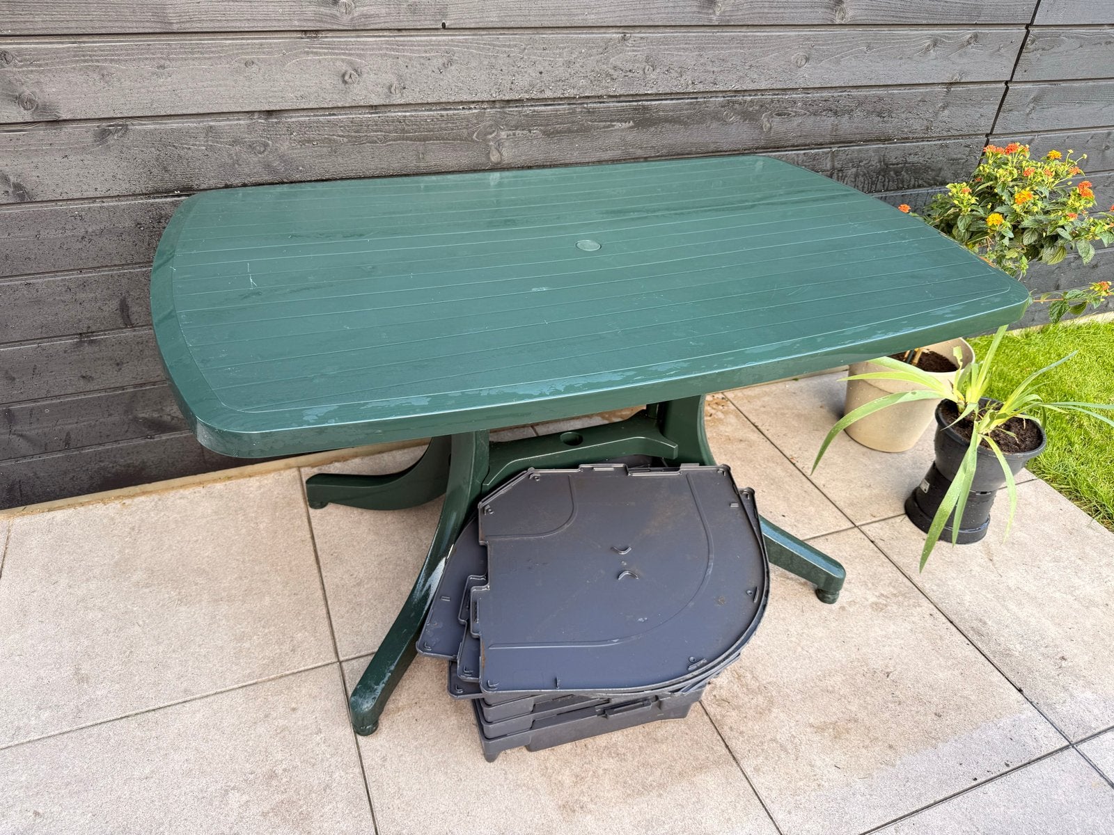 Groene tuintafel 140x85x70 cm, Ophalen, Gebruikt, Rechthoekig