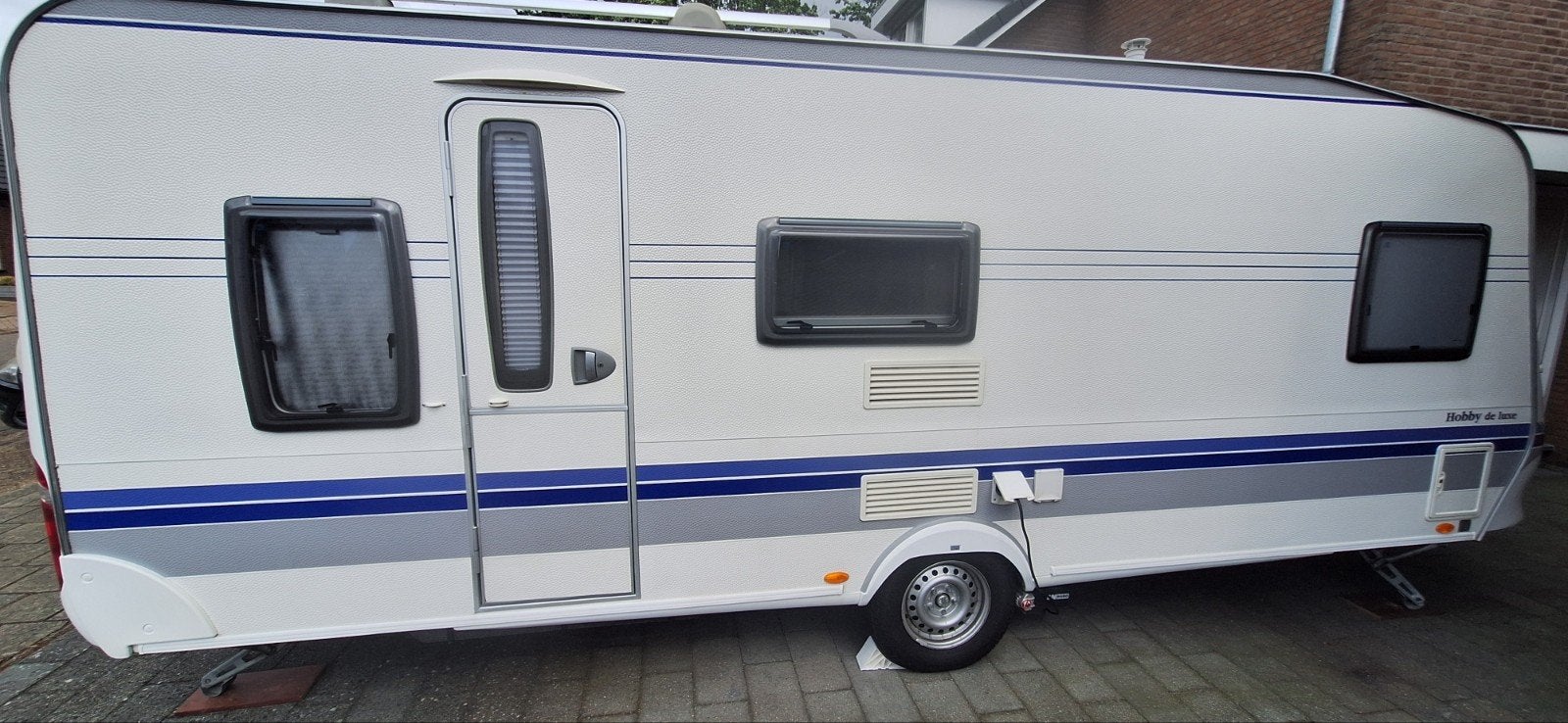 Hobby 560 KMFE, Caravans en Kamperen, Rondzit, Hobby, Kachel, Particulier