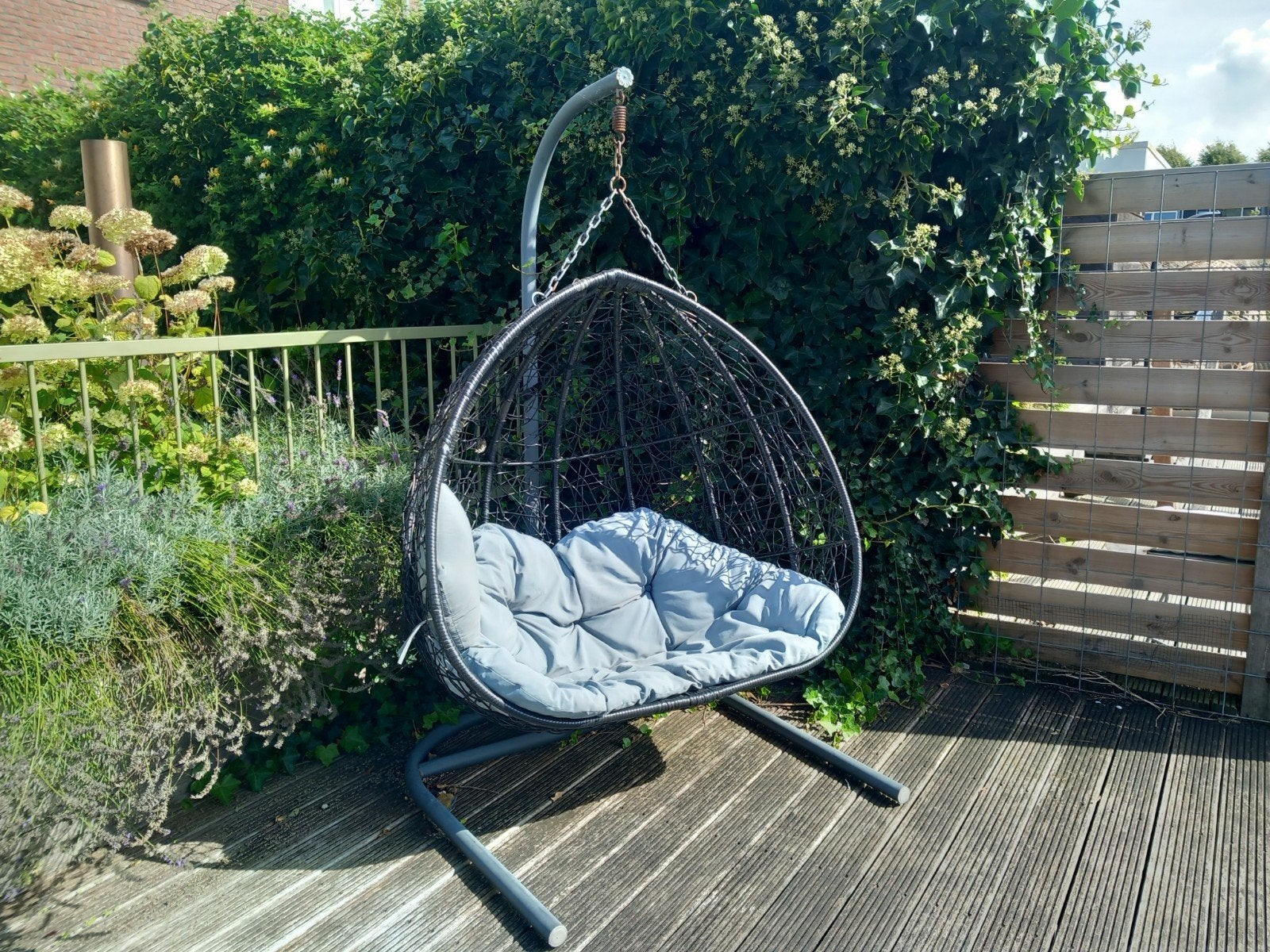 Comfortabele 2 persoons Hangstoel met Kussen, Ophalen of Verzenden, Gebruikt, Wicker