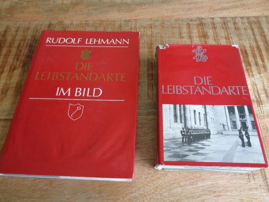 fotoboek en boek leibstandarte, Ophalen of Verzenden, Nederland, Boek of Tijdschrift