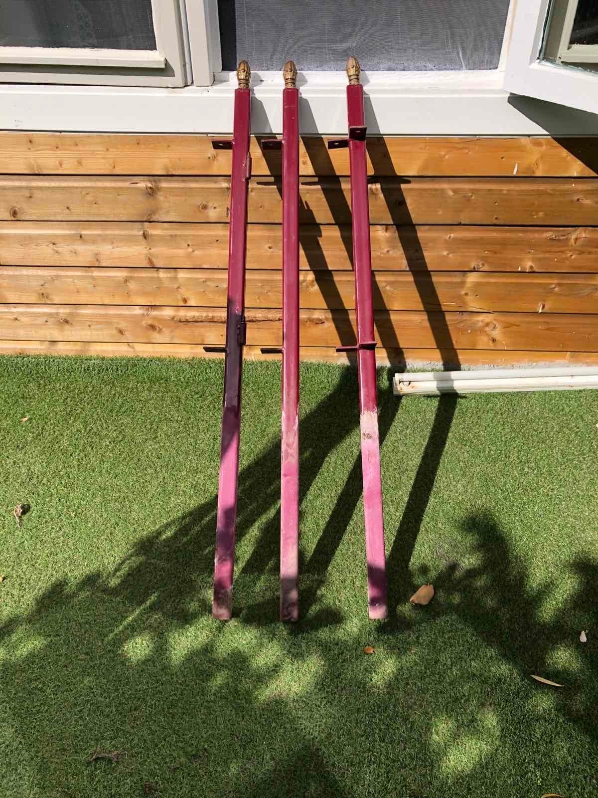 Bordeaux sierhekwerk met gouden ornamenten, Tuin en Terras, Tuinhekken en Hekwerk, Ophalen, Gebruikt, IJzer, Sierhekwerk