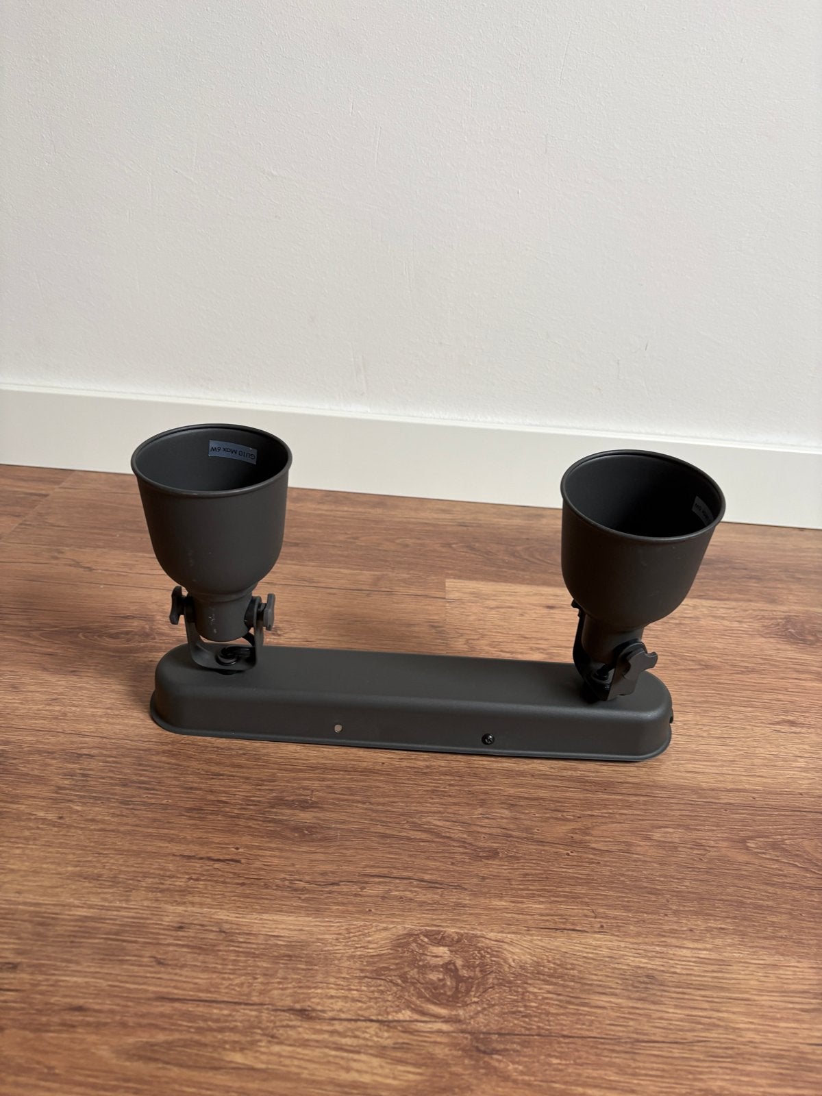 IKEA Hektar Plafond-/Wandspot met 2 spots, donkergrijs, Huis en Inrichting, Gebruikt, Grijs, Industrieel, E14 (klein)
