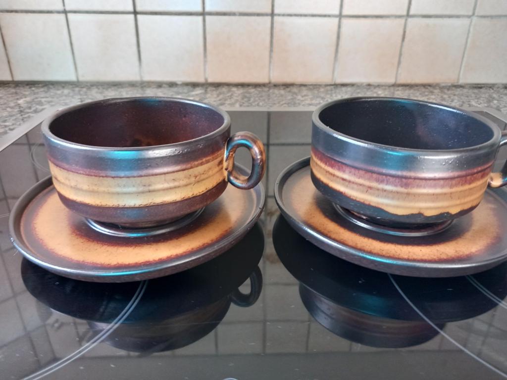 2 vintage aardewerk soepkoppen jaren 70, Ophalen of Verzenden