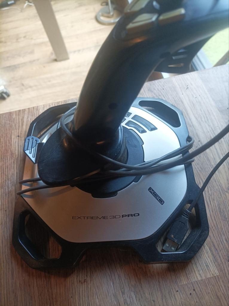 Logitech Extreme 3D Pro Joystick - Flight Stick, Ophalen of Verzenden, Gebruikt, Logitech