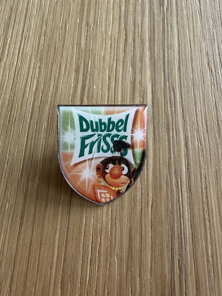 Efteling Dubbel Frisss pin EPP 32, Ophalen of Verzenden, Gebruikt, Button of Speldje