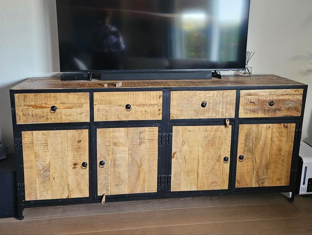 Industriële Dressoir/TV-meubel van Mangohout en Metaal, Huis en Inrichting, Kasten | Dressoirs, Industrieel, Modern, Zo goed als nieuw