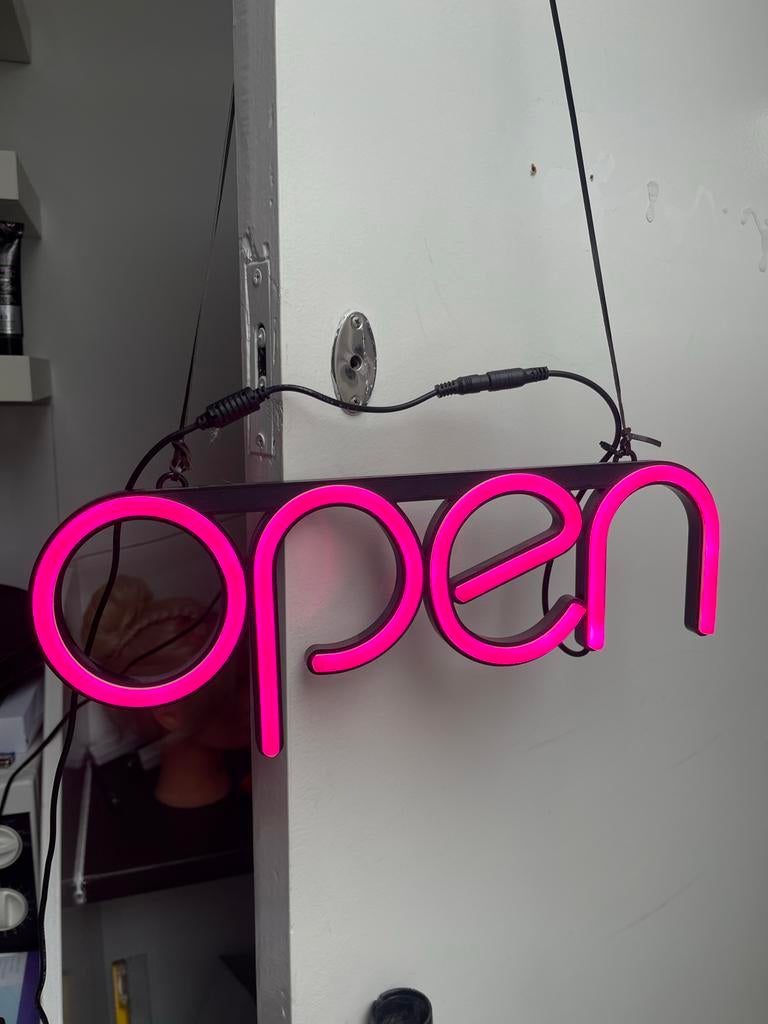 Neon 'Open' bord - Roze LED verlichting voor winkel/bar, Gebruikt, Ophalen of Verzenden, Modern, Roze