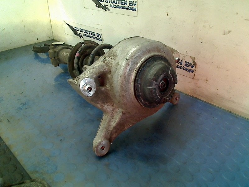 Veerpoot Rechts Voor Audi A4 Avant (B8) (2011-11/2015-12), Gebruikt, Auto-Union-Straße  1, Ingolstadt 85057, , Duitsland, Info@audi.de