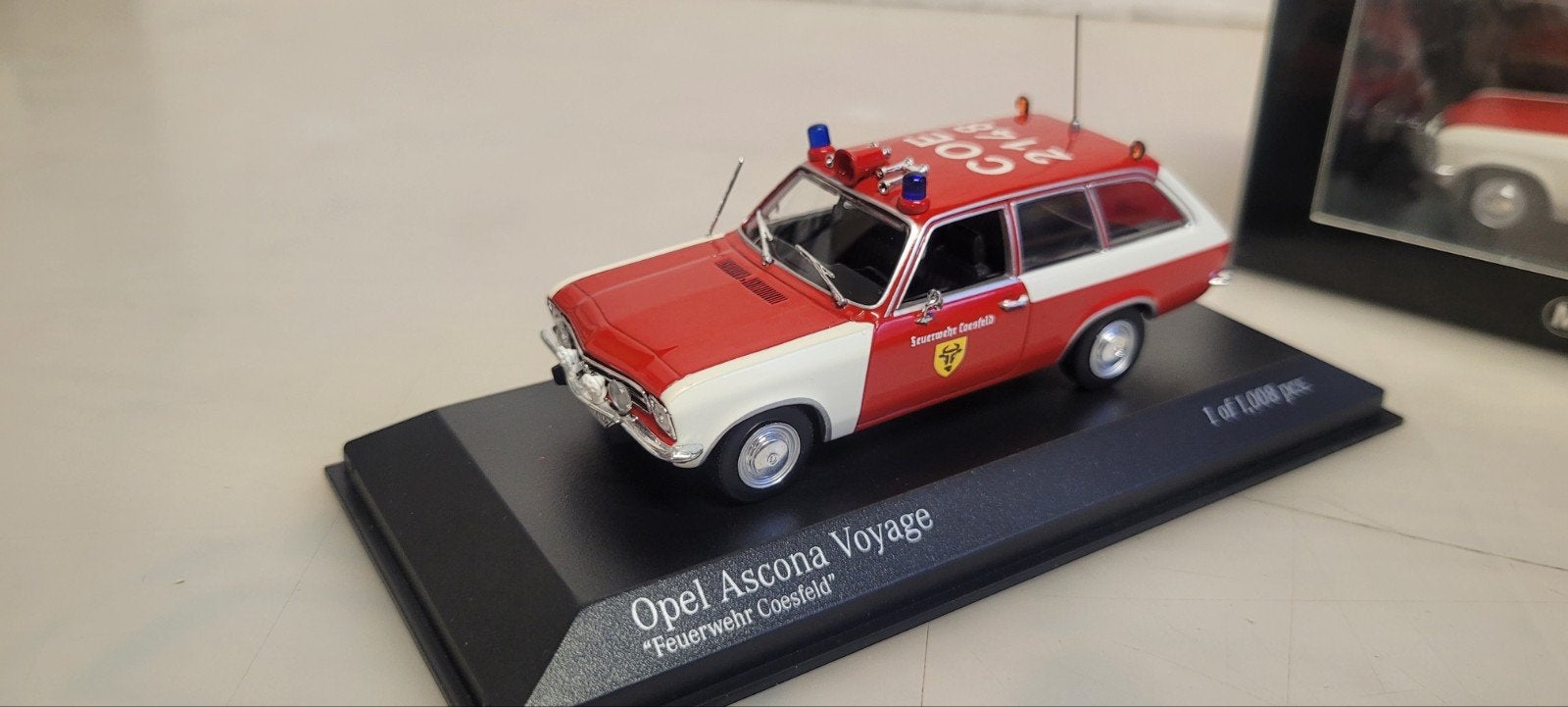 Minichamps 1970 Opel Ascona Voyage Feuerwehr Coesfeld, Hobby en Vrije tijd, Modelauto's | 1:43, Ophalen of Verzenden, Nieuw, Auto