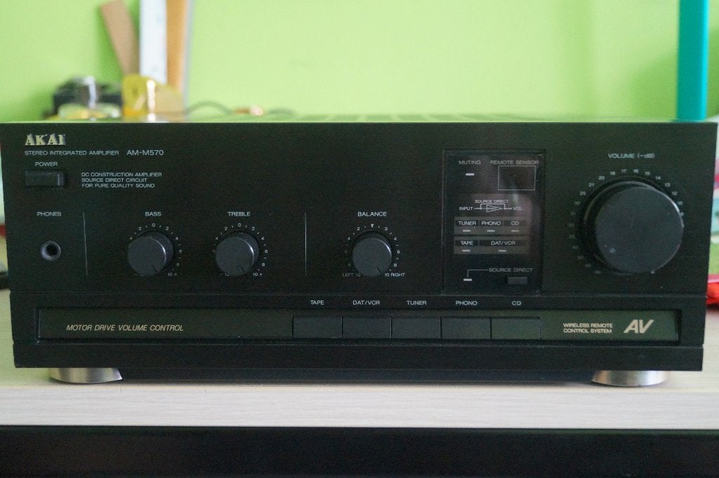 AkAI AM-M570 Versterker(1 jaar garantie), Overige merken, Gebruikt, Ophalen of Verzenden, 60 tot 120 watt