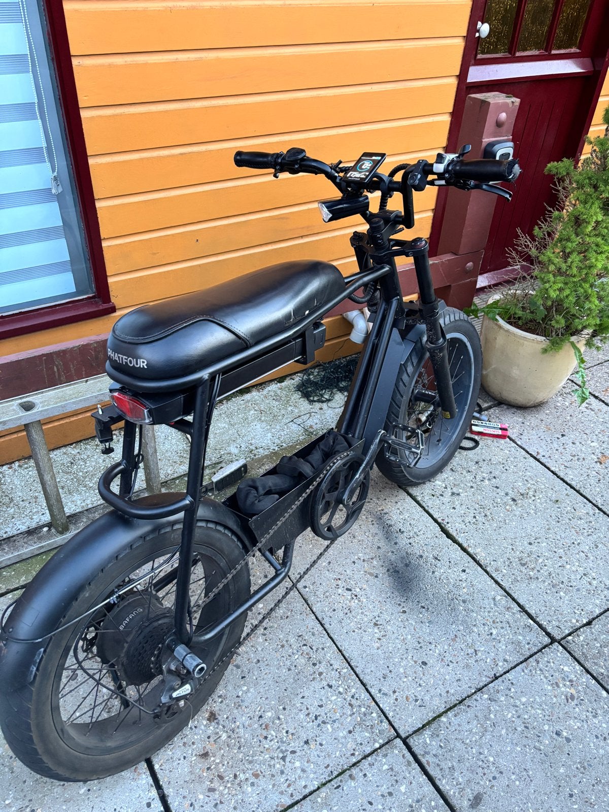 Phatfour E-bike met accu slot en opbergbakje, Ophalen of Verzenden, Gebruikt, Overige merken