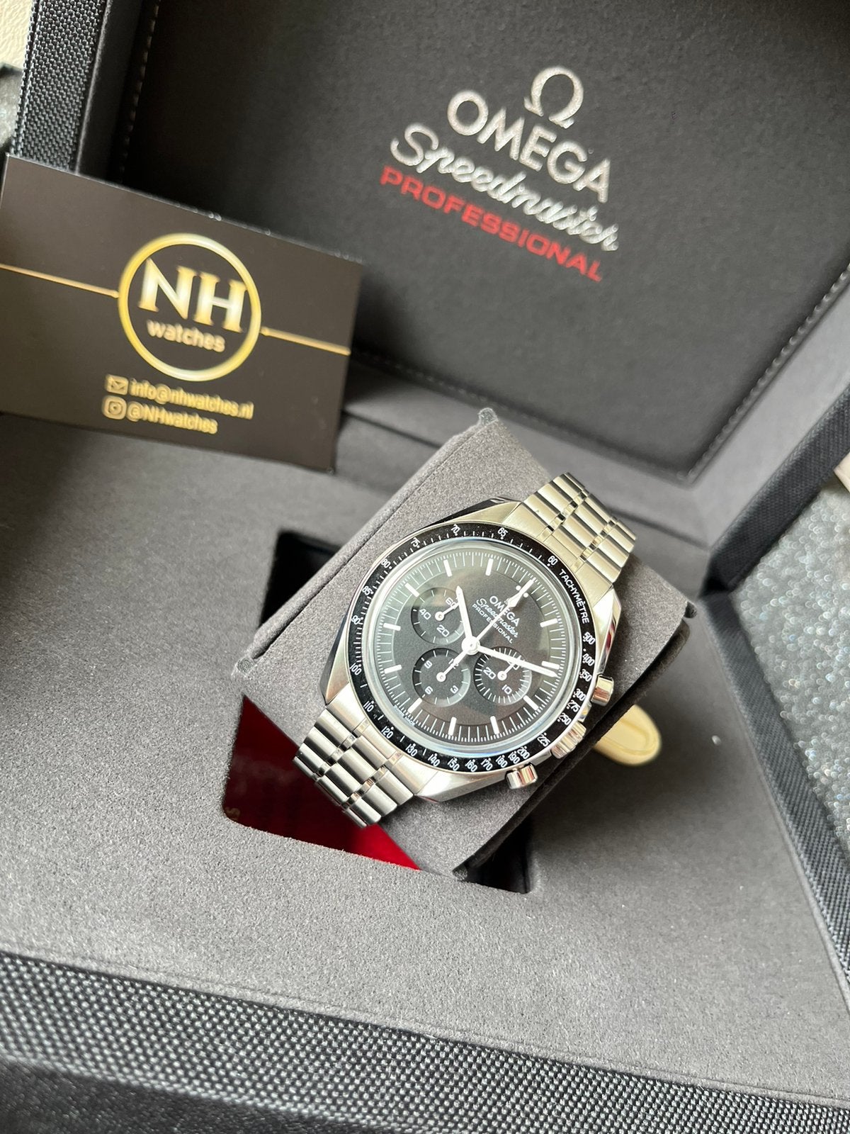 Omega Speedmaster Saffier 310.30.42.50.01.002 09/2023, Ophalen, Staal, Staal, Polshorloge