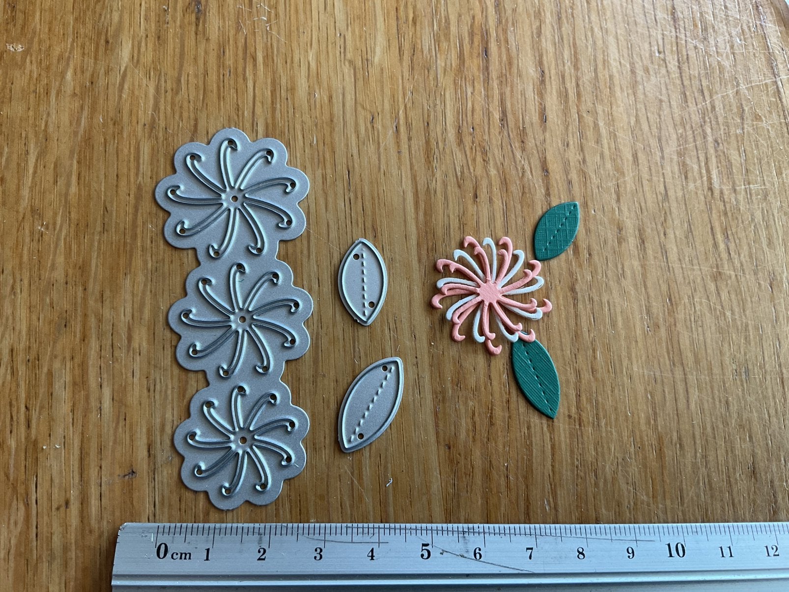 Snijmal set sprietbloem 1396, Ophalen of Verzenden, Zo goed als nieuw, Pons of Mal