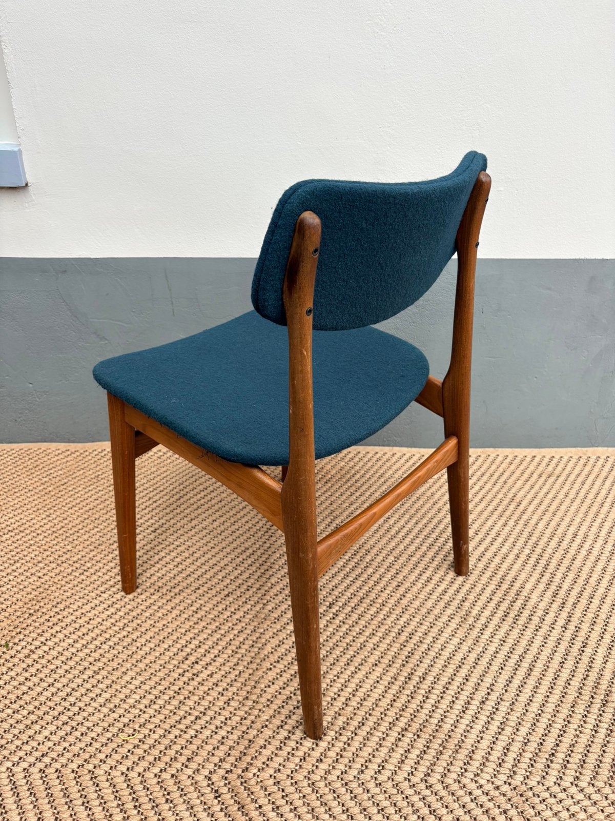 Mid-century stoel van N. & K. Bundgaard Rasmussen, Ophalen, Zo goed als nieuw, Minder dan 50 cm