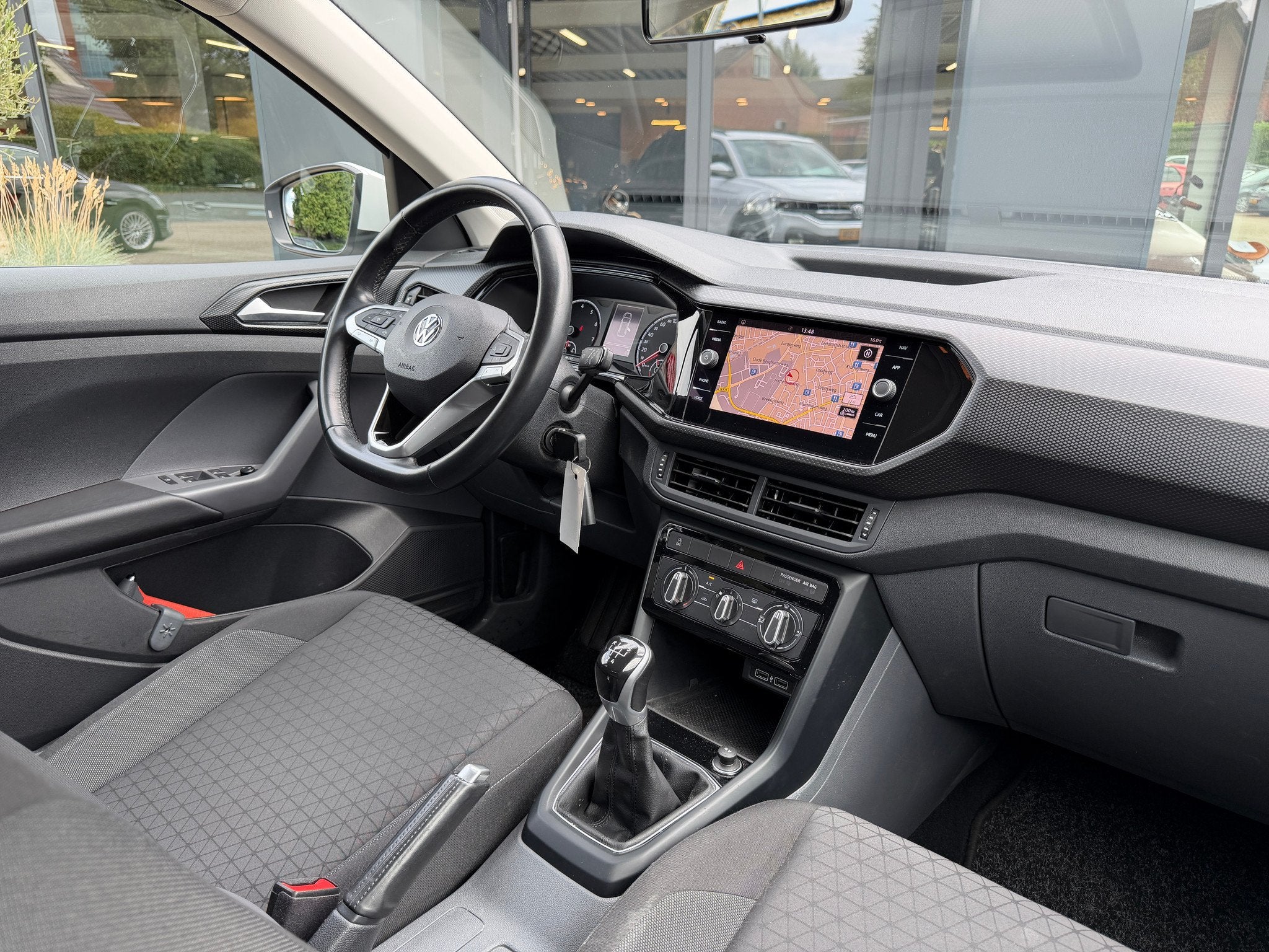 Volkswagen T-Cross T-Cross 1.0 TSI 95pk Life (bj 2020), Auto's, T-Cross, Euro 6, 95 pk, 620 kg