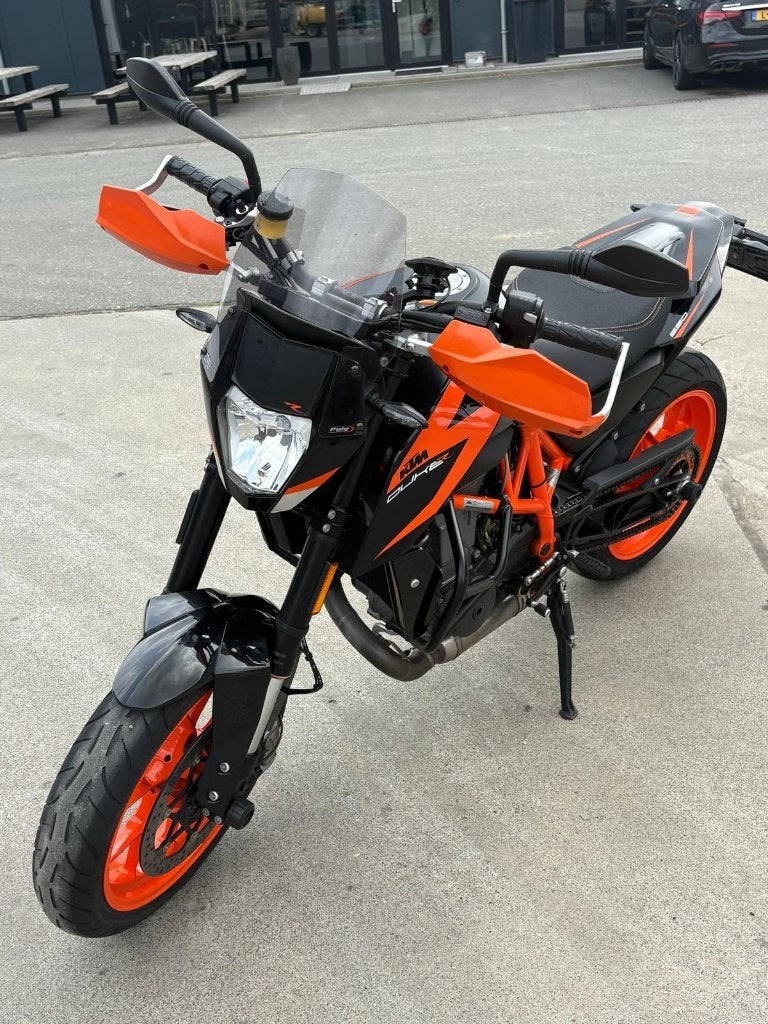 kTM 690 duke R ABS (2017)  met 15.571 km, Occasion, 1 cilinder, Naked bike, Particulier