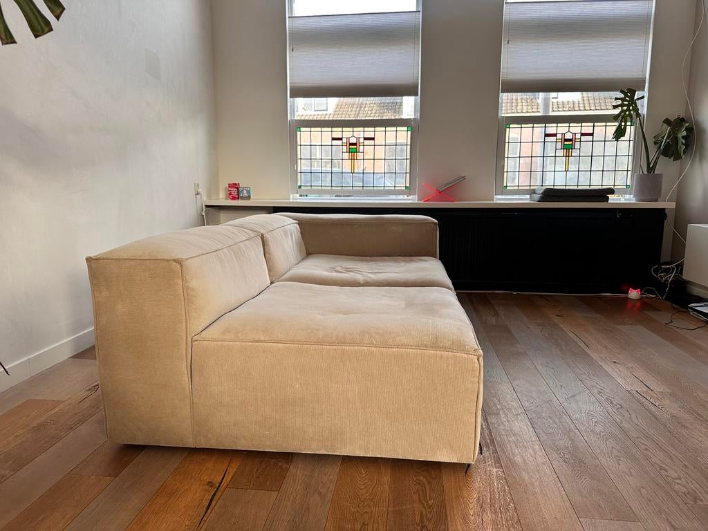 Beige velours loungebank – design bank Bolia, Ophalen, 100 tot 125 cm, Driepersoons, Zo goed als nieuw