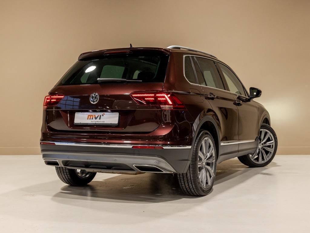 Volkswagen Tiguan 2.0 TSI 4Motion Highline / 220pk / Panoram, Stof, Gebruikt, Huisgarantie, 4 cilinders