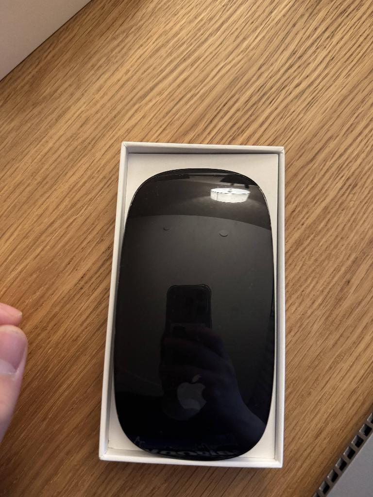Apple Magic Mouse 2 – Space Grey – Origineel & In Topstaat, Computers en Software, Muizen, Muis, Ergonomisch, Verzenden, Rechtshandig