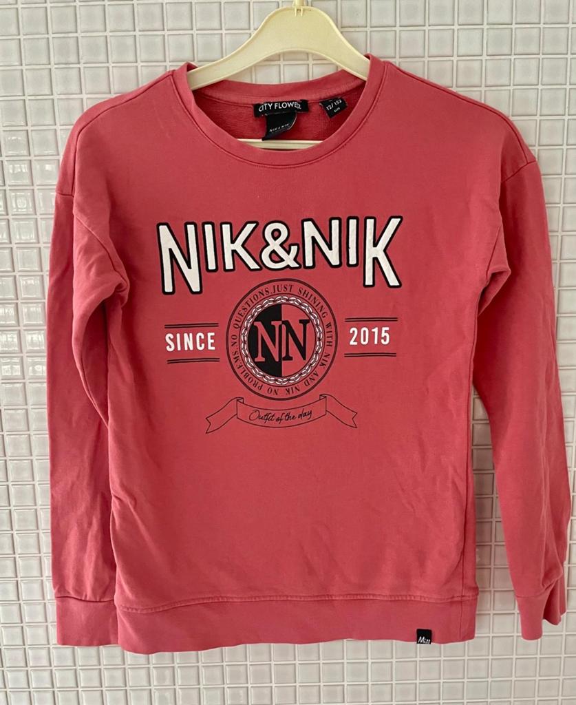 NIK&NIK leuke sweater maat 152, Kinderen en Baby's, Kinderkleding | Maat 152, Verzenden, Zo goed als nieuw, Jongen of Meisje, Trui of Vest