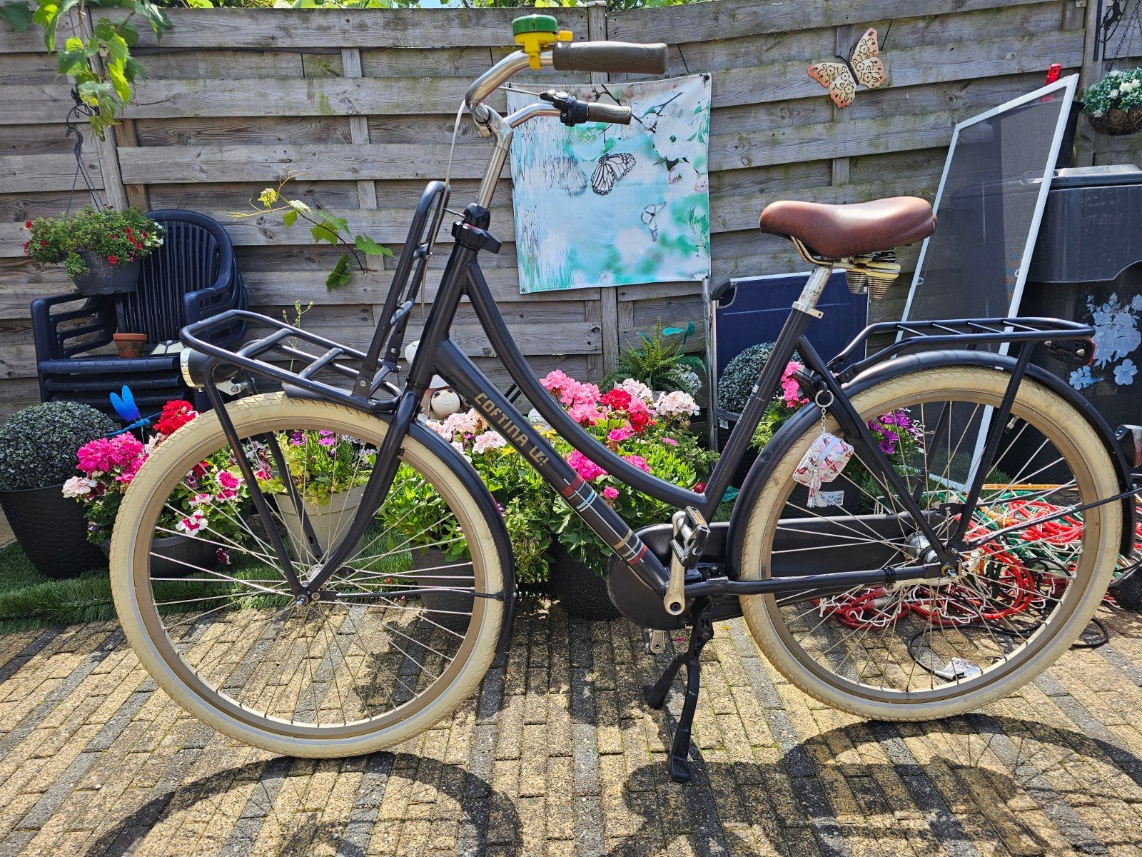 Cortina U4 Damesfiets 28 inch, 3 versnellingen, stuurslot, Versnellingen, 56 cm of meer, Zo goed als nieuw, Ophalen