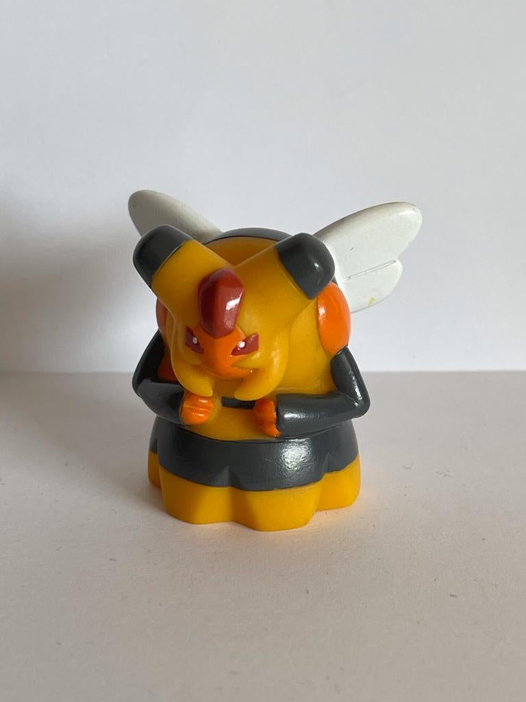 Bandai Pokémon figuurtje Vespiquen, Ophalen of Verzenden, Zo goed als nieuw