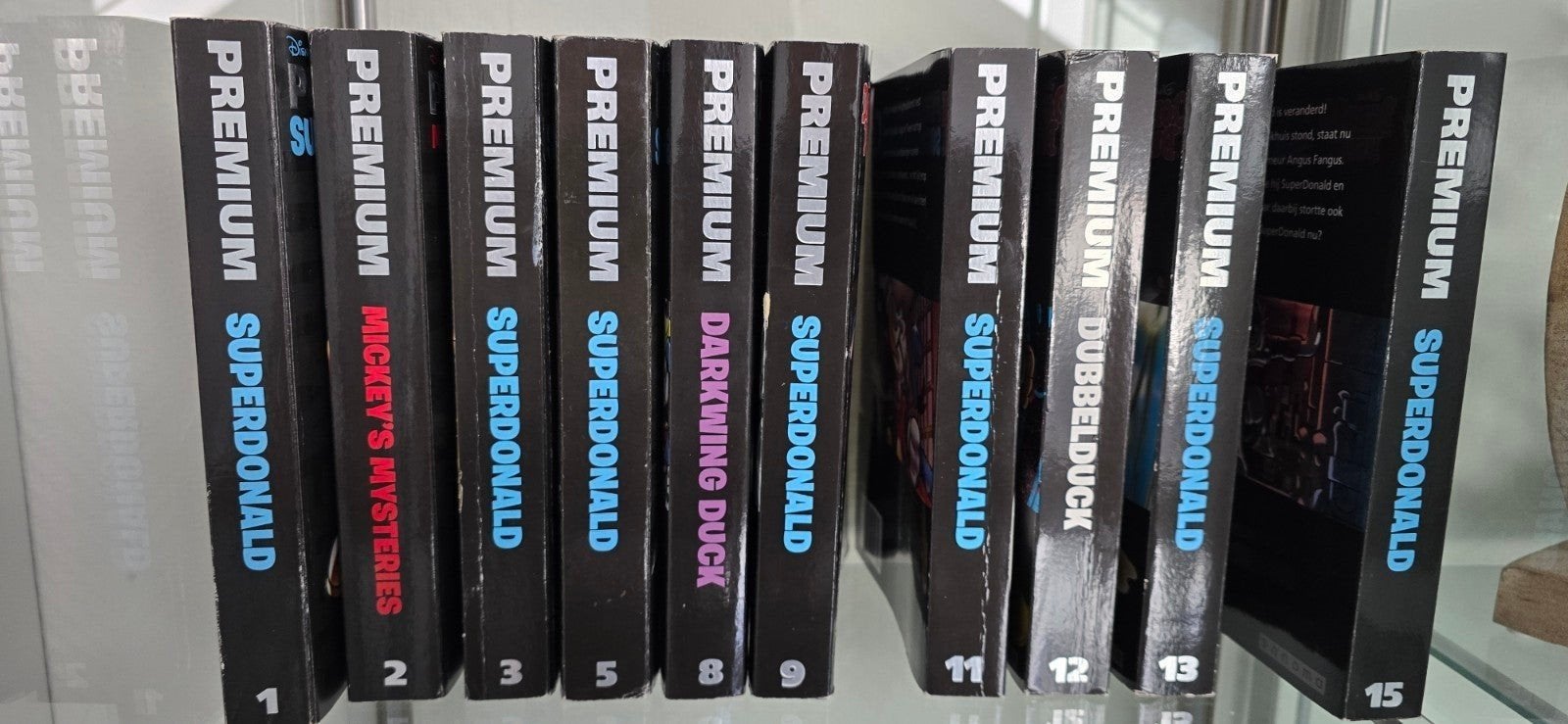 Donald Duck Premium Superdonald & meer, Meerdere stripboeken, Ophalen of Verzenden, Gelezen