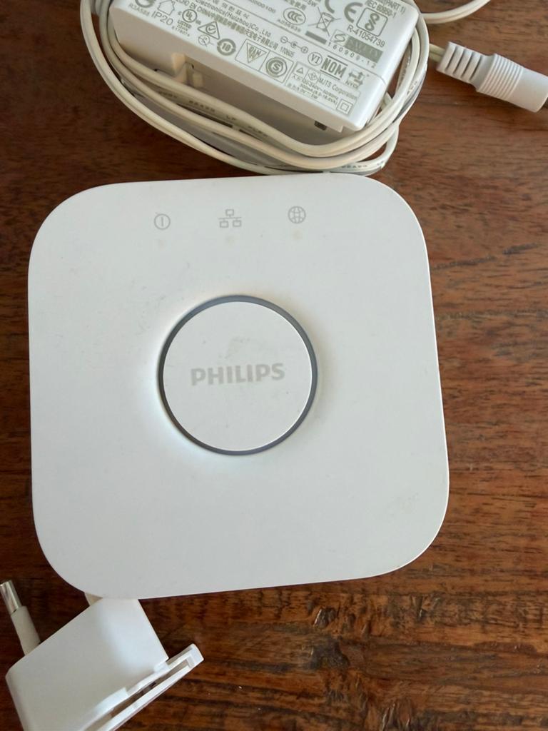 Hue bridge Philips, Ophalen, Zo goed als nieuw