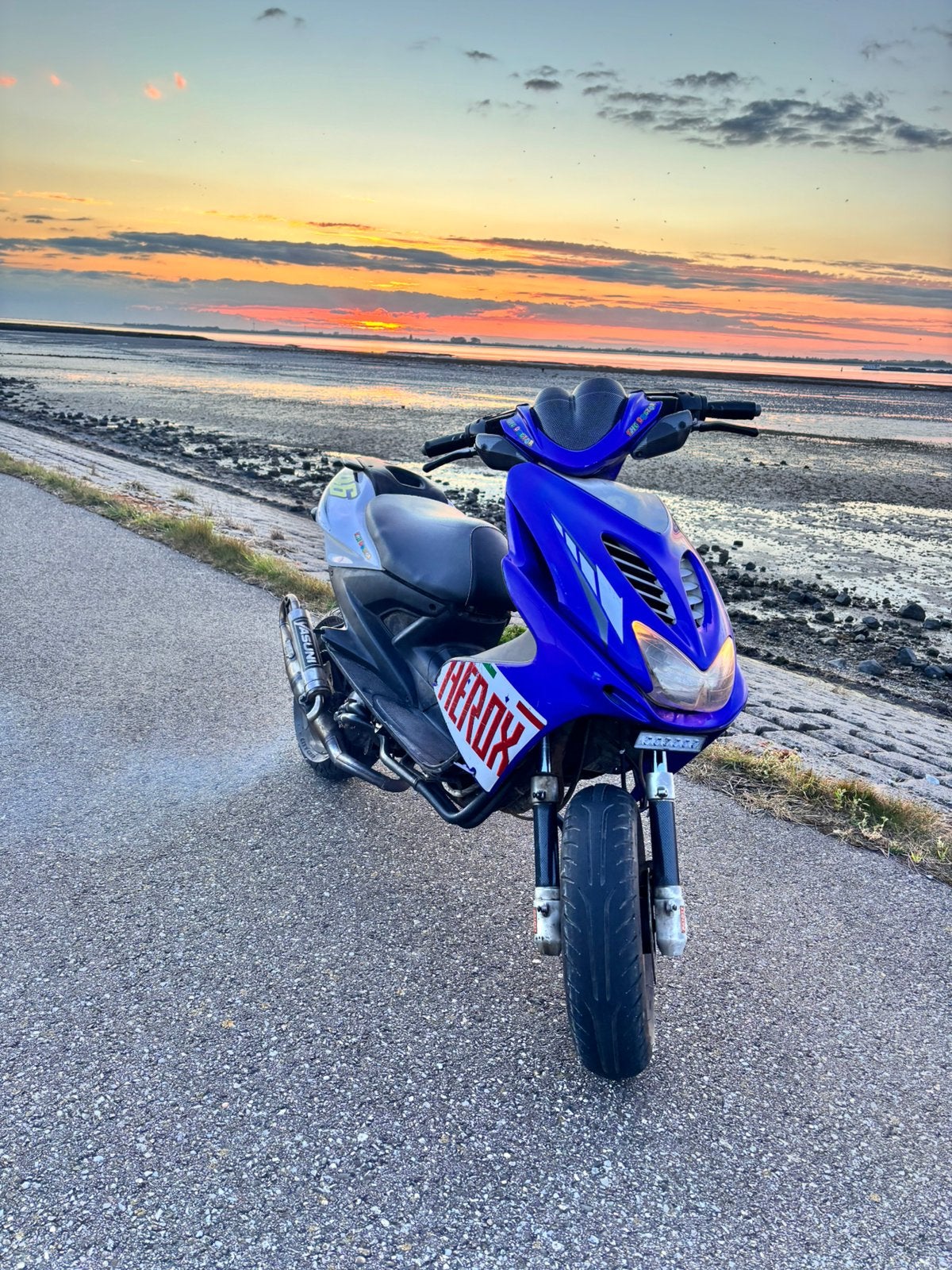 Yamaha aerox, Fietsen en Brommers, Scooters | Yamaha, Ophalen of Verzenden, Zo goed als nieuw, Tweetakt, Aerox