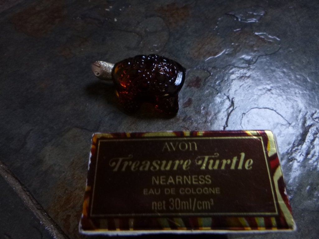 parfum van Avon in de vorm van schildpad, Verzamelen, Ophalen of Verzenden, Overige typen