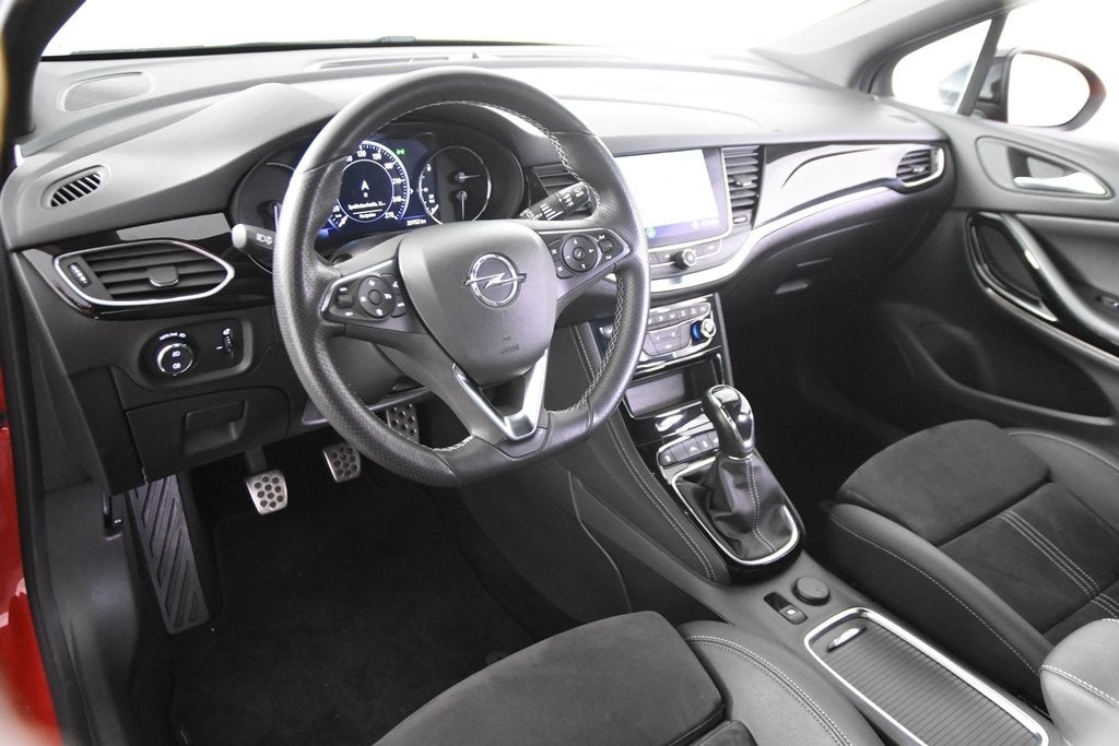 Opel Astra 1.2 GS Line *1ste Eigenaar*Leer*Navigatie*Trekhaa, Voorwielaandrijving, 1350 kg, Gebruikt, 1199 cc