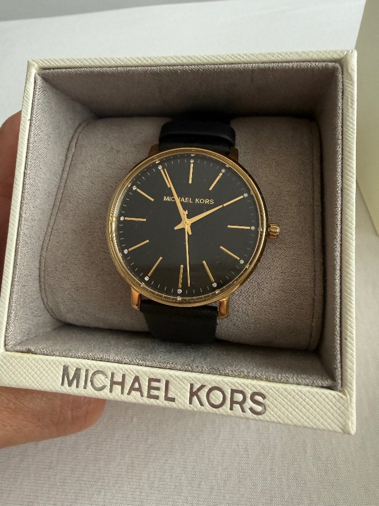 Michael Kors horloge, Overige materialen, Leer, Polshorloge, Zo goed als nieuw