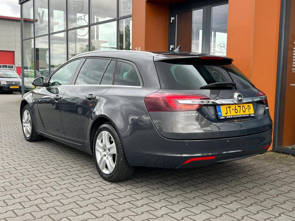 Opel Insignia Sports Tourer 1.6 T |Leer|Navi|Clima|Stoelverw, Voorwielaandrijving, 15 km/l, Gebruikt, Euro 6